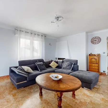 2 Bedroom Awesome In